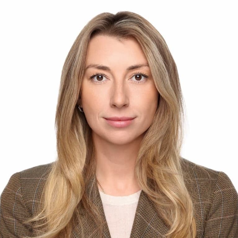 Василиса Овсянникова